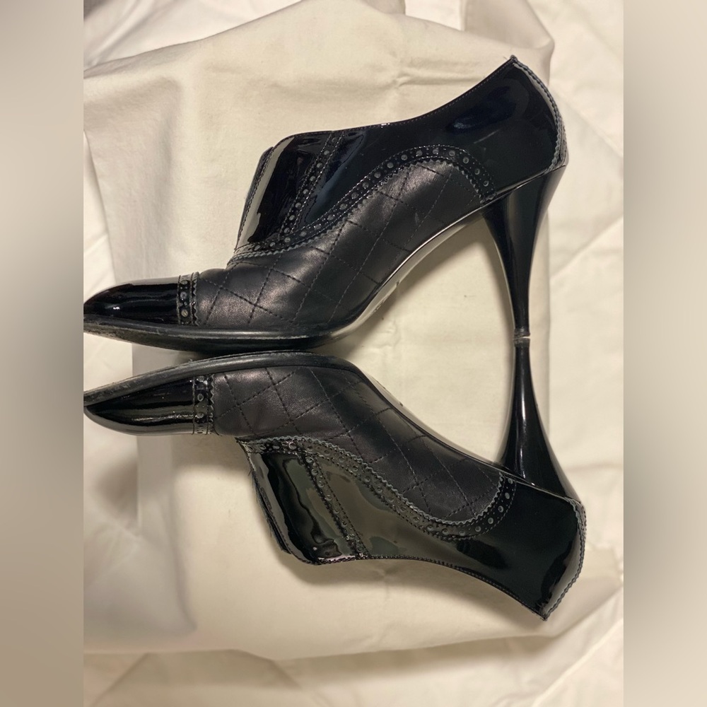 Chanel - RARE FIND-  2004 Brogues, Wingtip, Oxford spectator pump - Picture 7 of 15